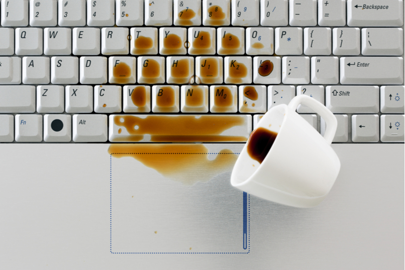 laptop-spill-liquid